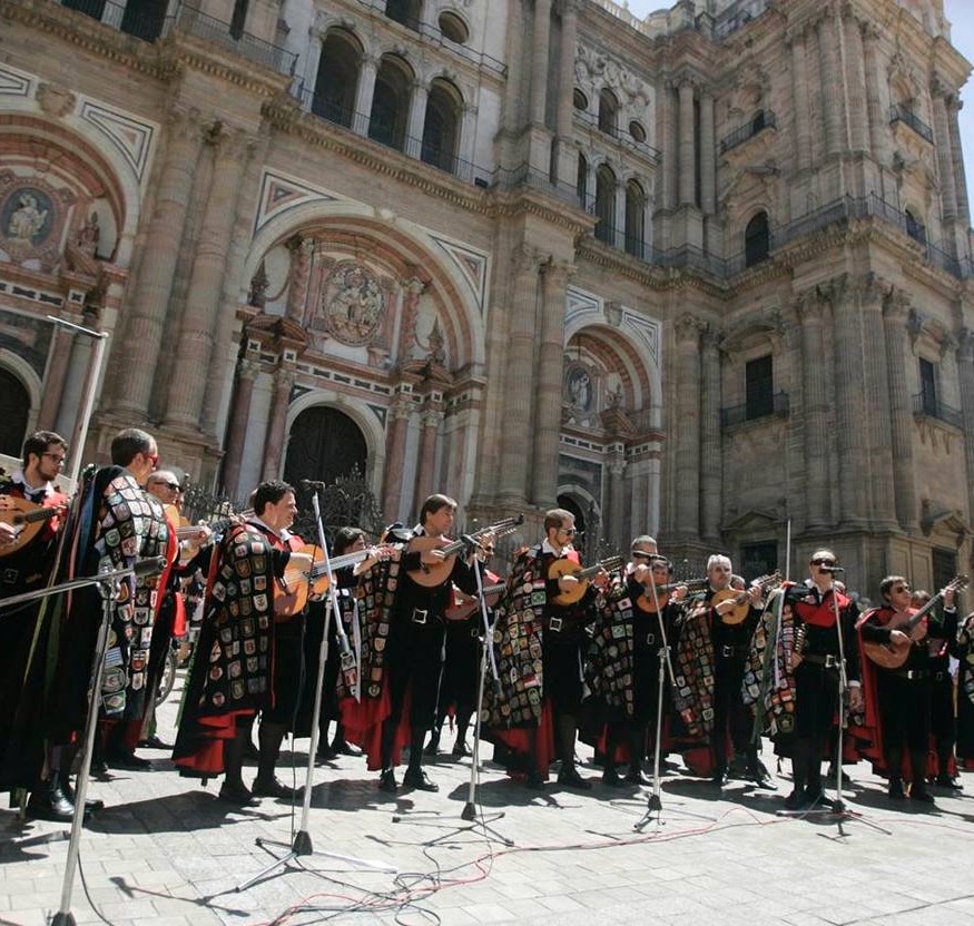 Tuna de Barcelona en actuaciones y celebraciones